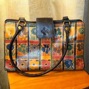 Patricia nash Beautiful handbag 👜 for work or casual